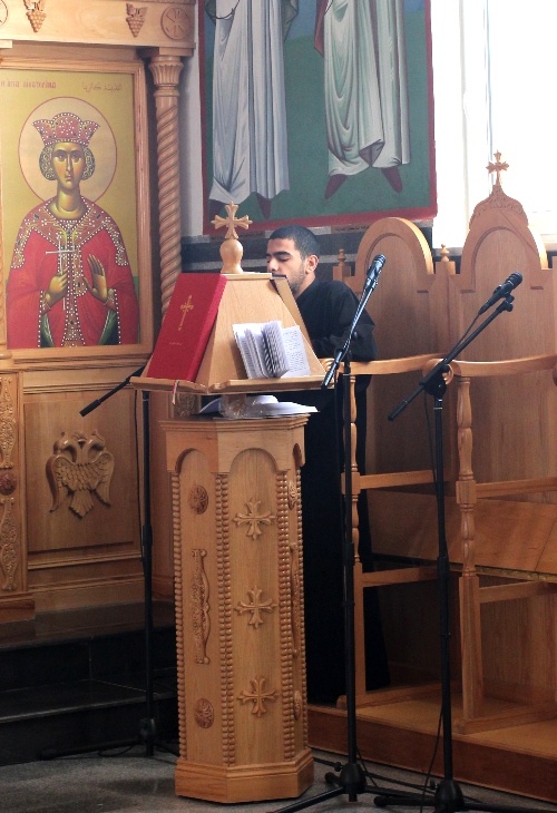 Богослужение в православной церкви в Иордании. Пригород Мадабы - Ханина